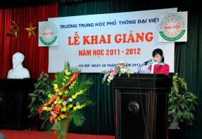 Lễ khai giảng năm học 2011 – 2012