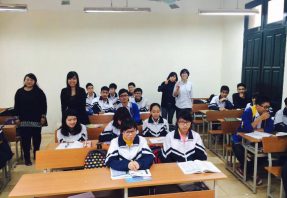 Khóa 1 về thăm trường dịp 20-11-2014